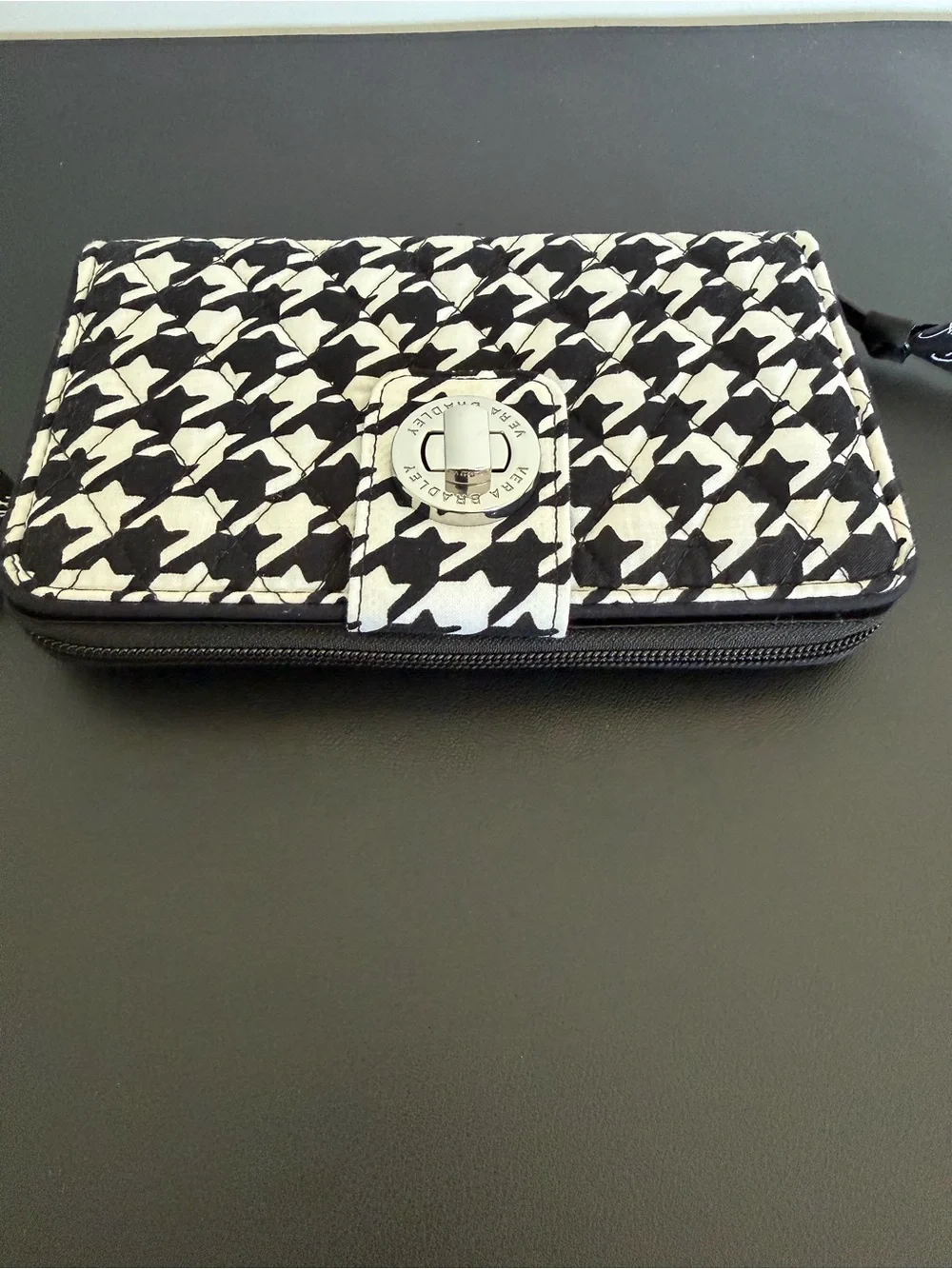 Vera Bradley Houndstooth Turnlock Zip Around Wallet NWT Black White